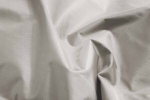 fatboy-buggle-up-light-grey-1920x1280-closeup-04-100473