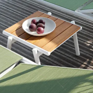 petite-table-basse-54x48-pilotis-vlaemynck