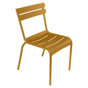 LUXEMBOURG_CHAISE_PAIN_EPICES_SKU_4101D2