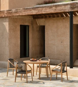 aspect9x10md__VincentSheppard_FridaDiningChair_SamDiningTable_300dpi_4x5