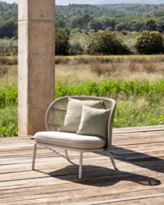 half_width__vincentsheppard-kodoloungedunewhitekiwi-a1-300dpi